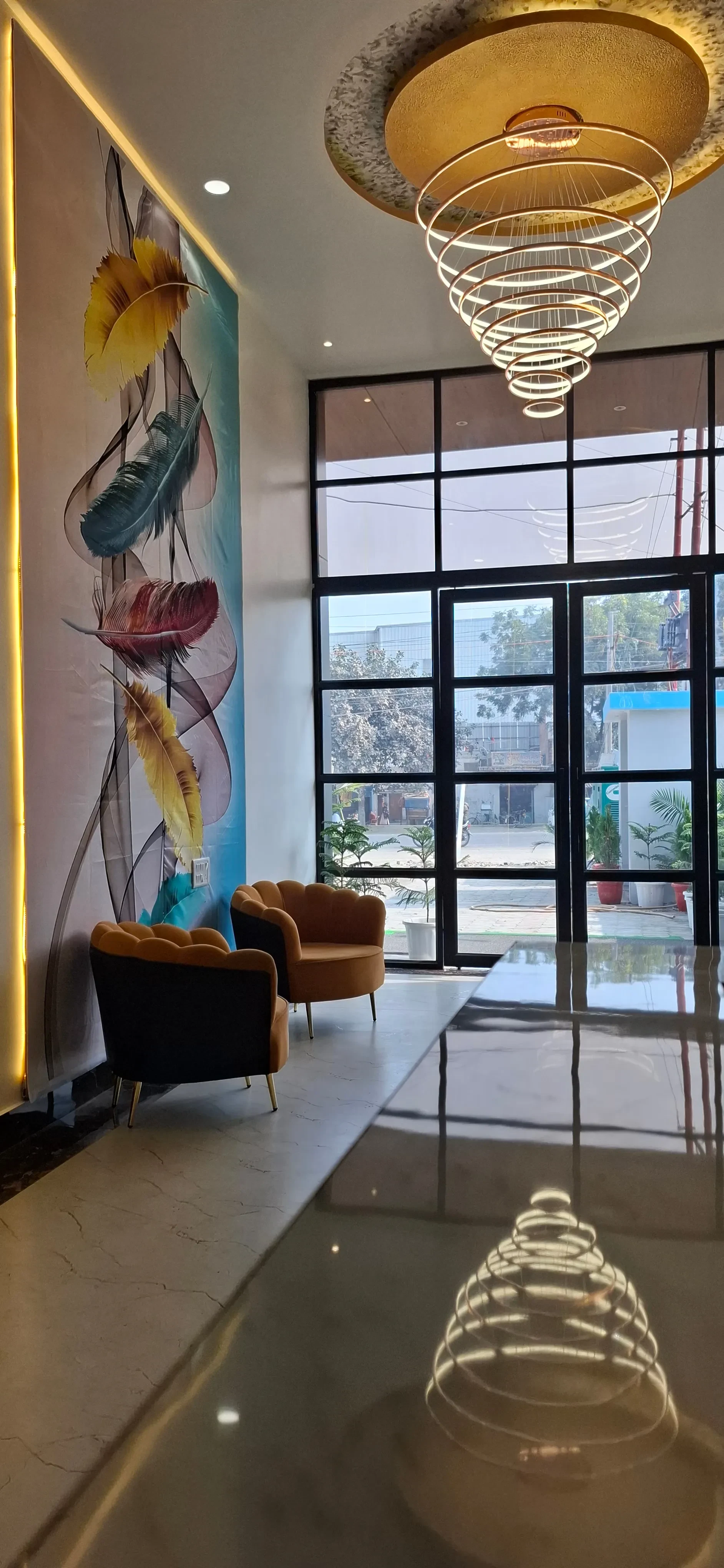 Hotel Blue Neck Ayodhya [Entrance]