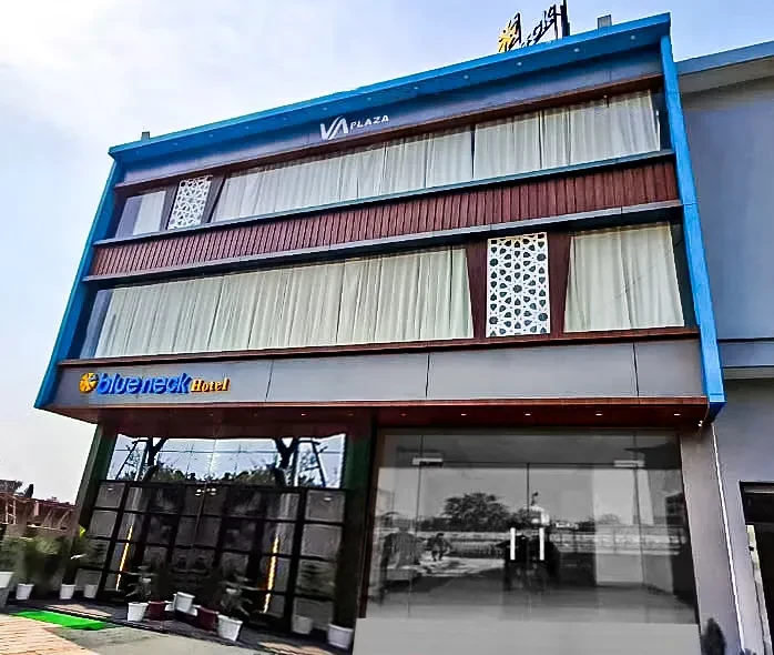 Hotel Blue Neck Ayodhya [Hotel Building]