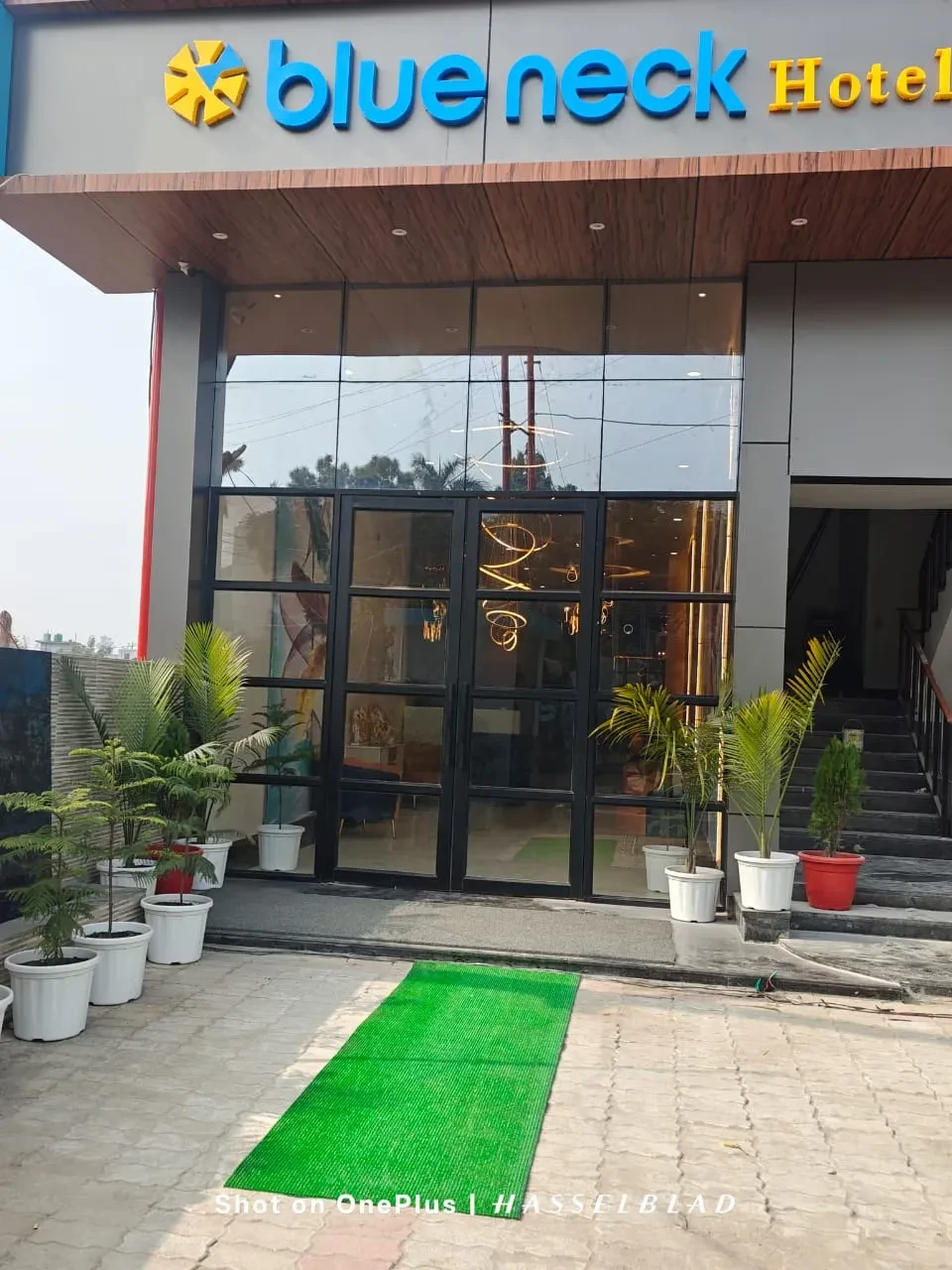 Hotel Blue Neck Ayodhya [Hotel Entrance]