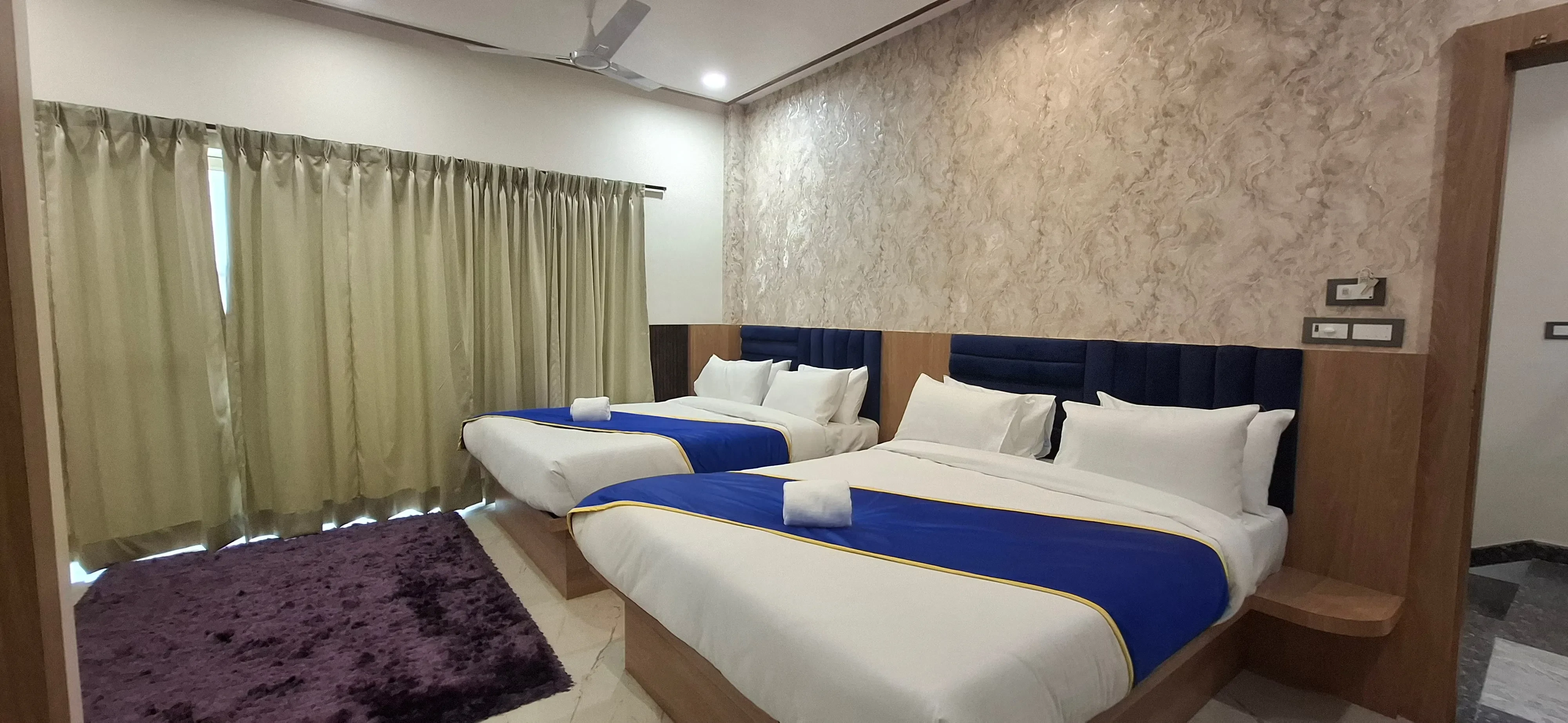 Hotel Blue Neck Ayodhya [Suite Room]