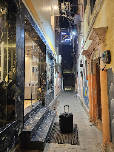 Hotel JSR Ganga Varanasi [Spacious And Welcoming Hotel Lobby Area]