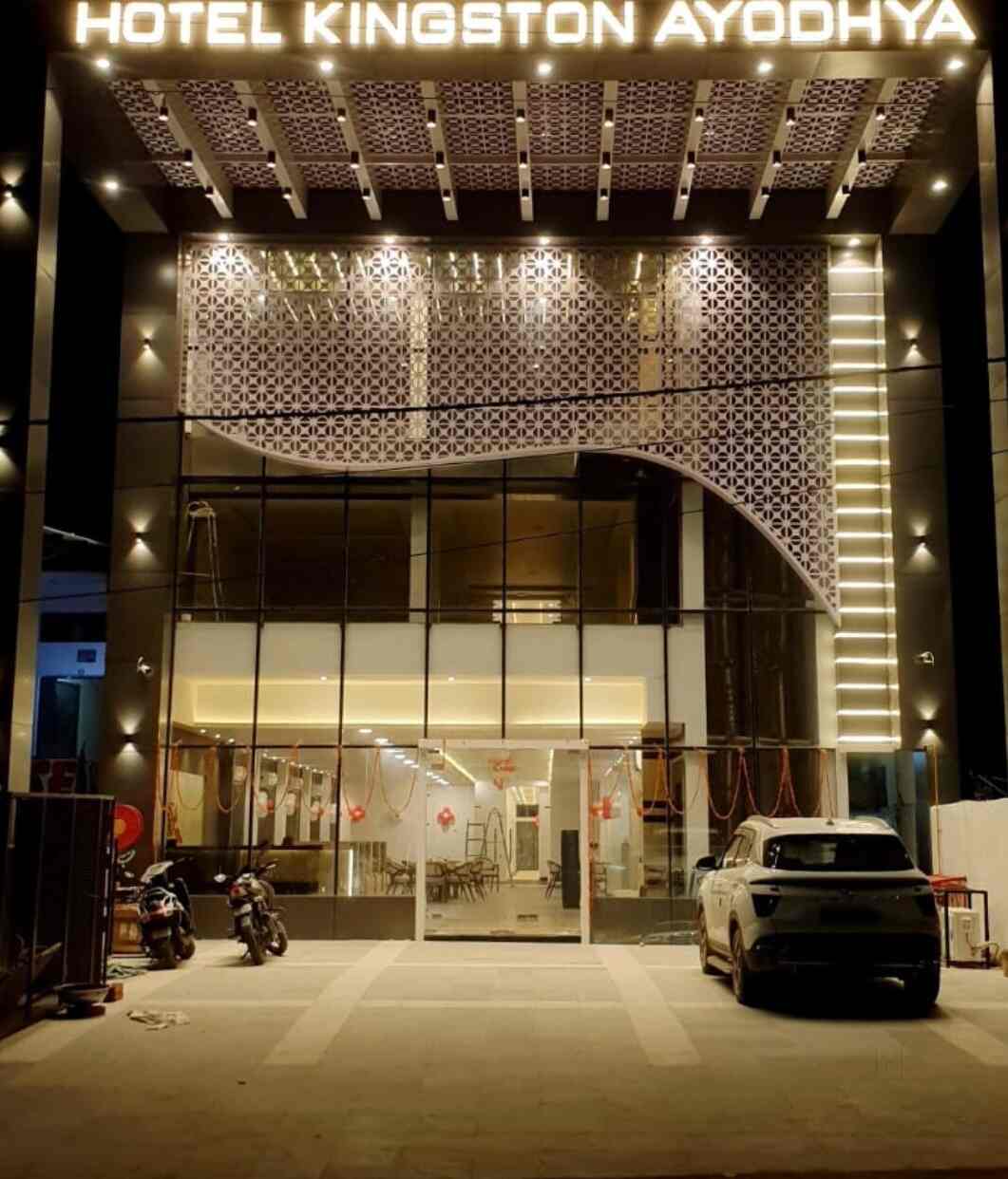 Hotel Kingston Buffet Restaurant, Ayodhya Ayodhya [Full Hotel Building]