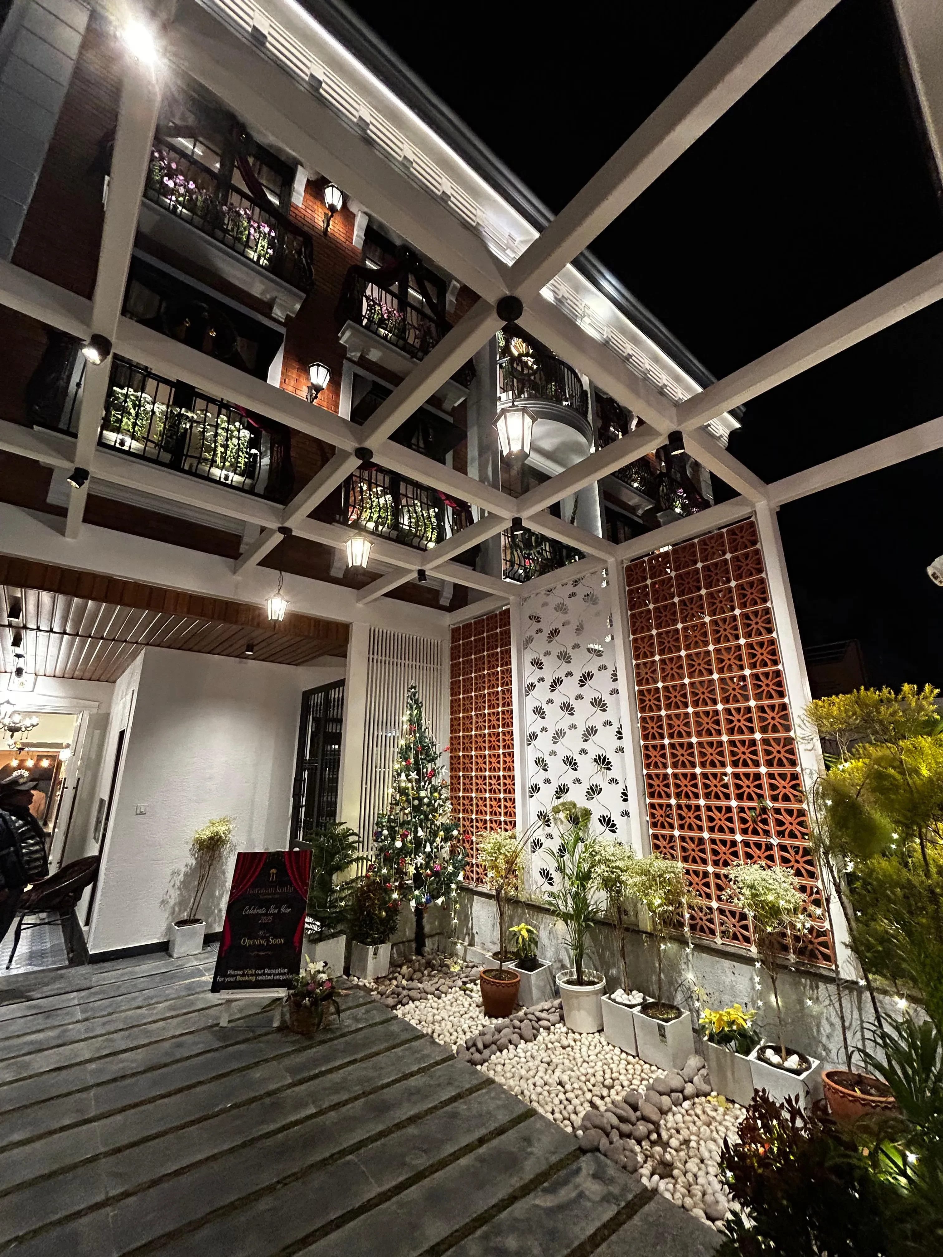 Hotel Narayan Kothi Varanasi [View]