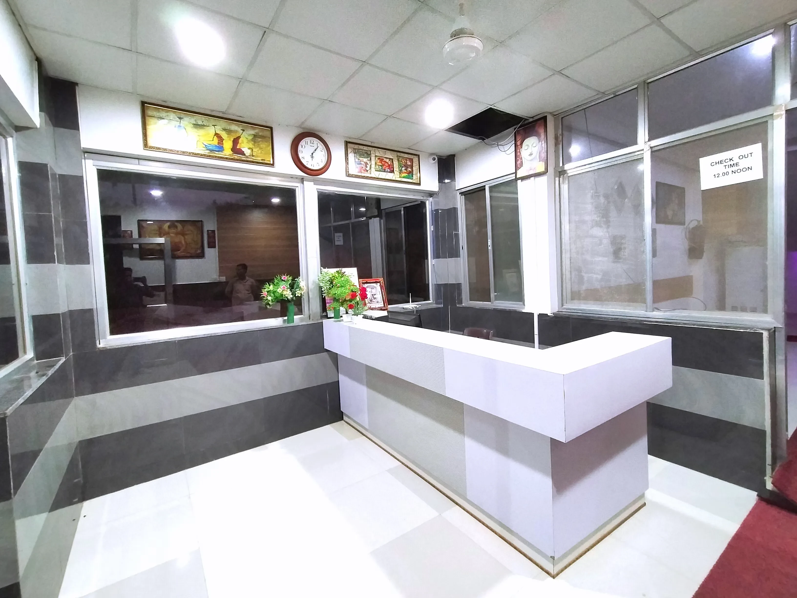 Hotel Parth Chitrakoot [Reception]