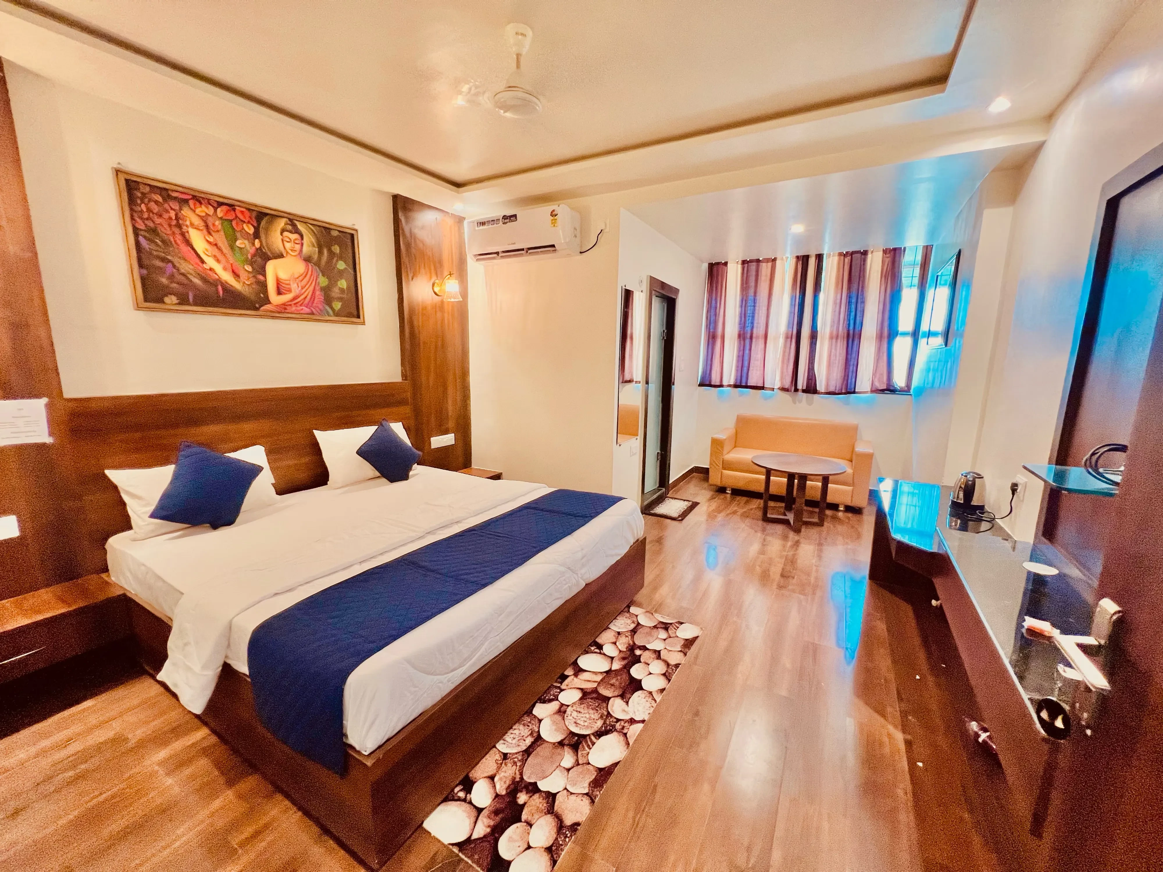 Hotel Parth Chitrakoot [Suite Room]