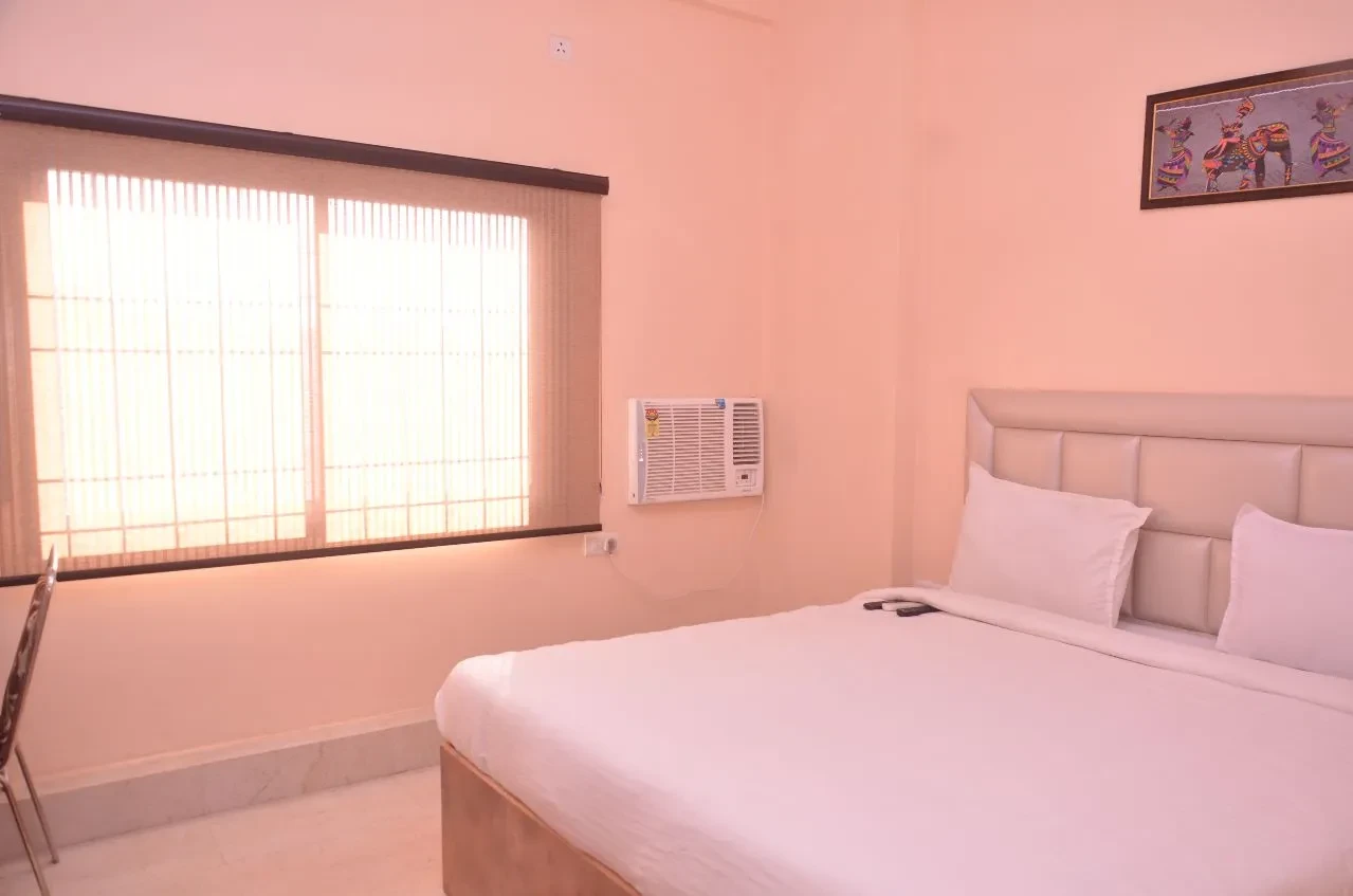 Hotel Sukhdham Prayagraj [City View]