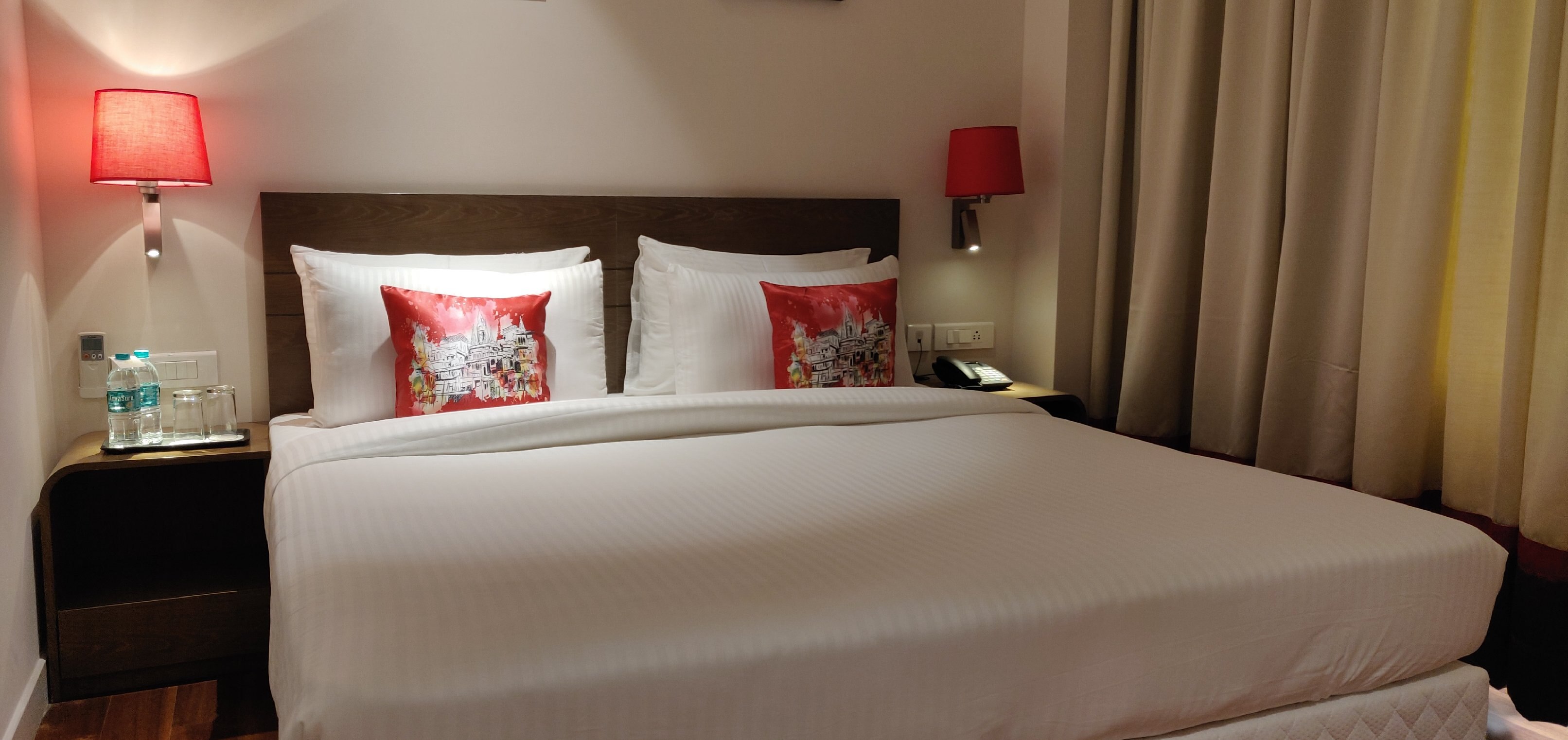 Hotel Le Lotus Grand Varanasi Varanasi [Comfortable Bed]