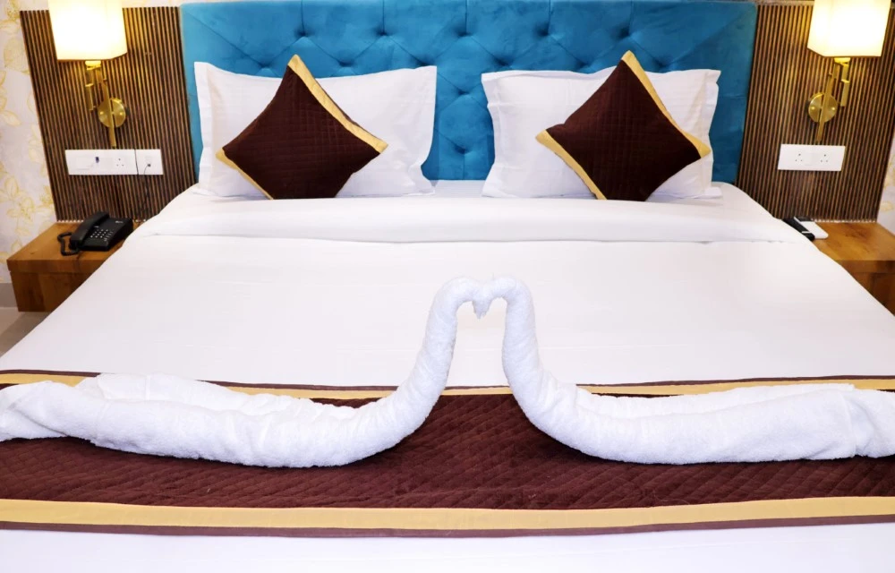 Hotel Tulsi Grand Inn Vrindavan Vrindavan [Air Conditioning]