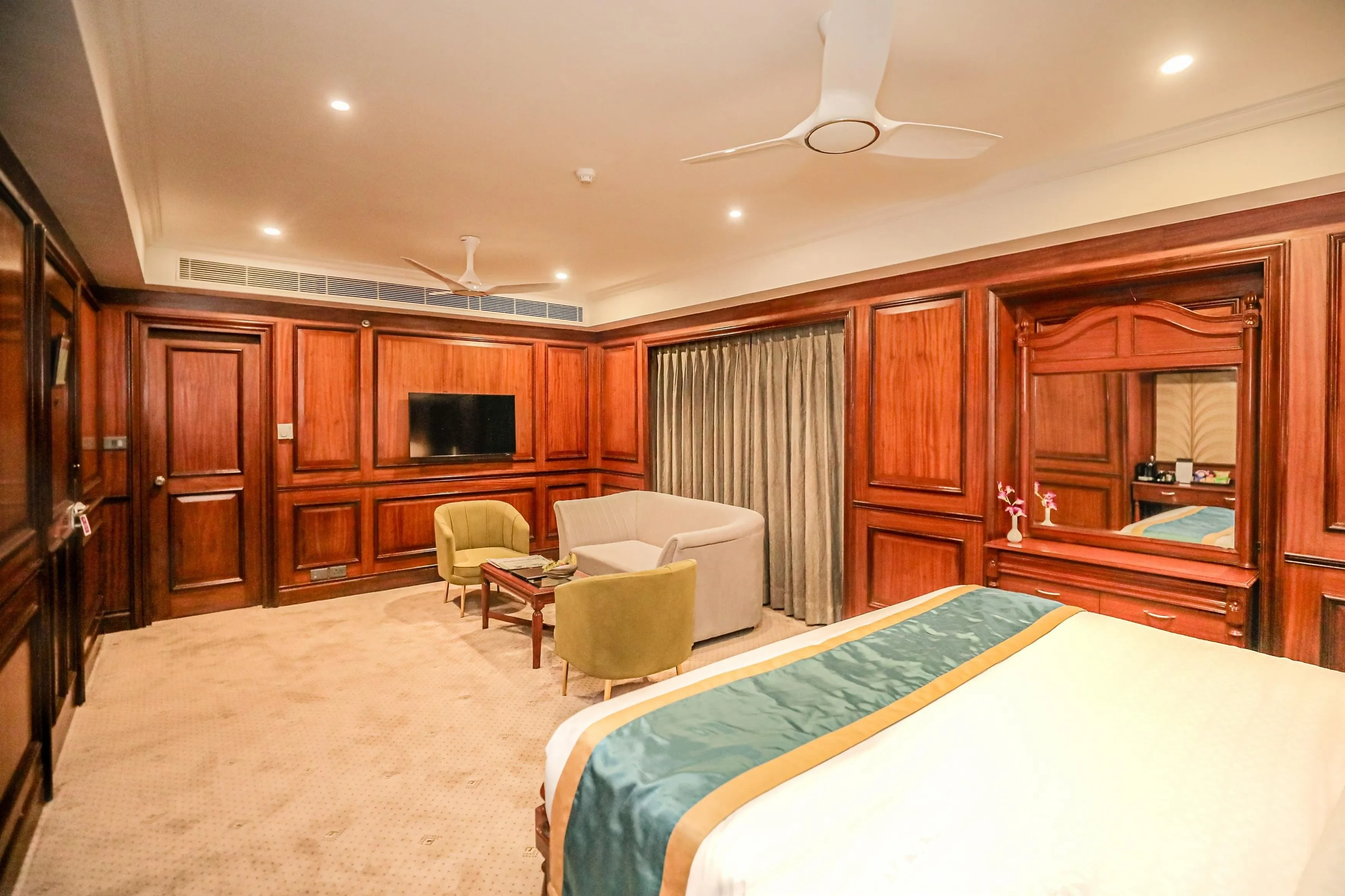 Regenta Central Lucknow Lucknow [Flat Screen TV]