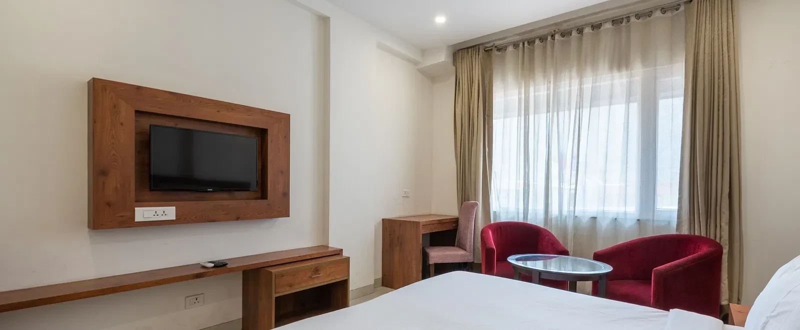 The Classio By DLS Hotels Rishikesh [Wall-mounted Flat-screen TV For Entertainment]