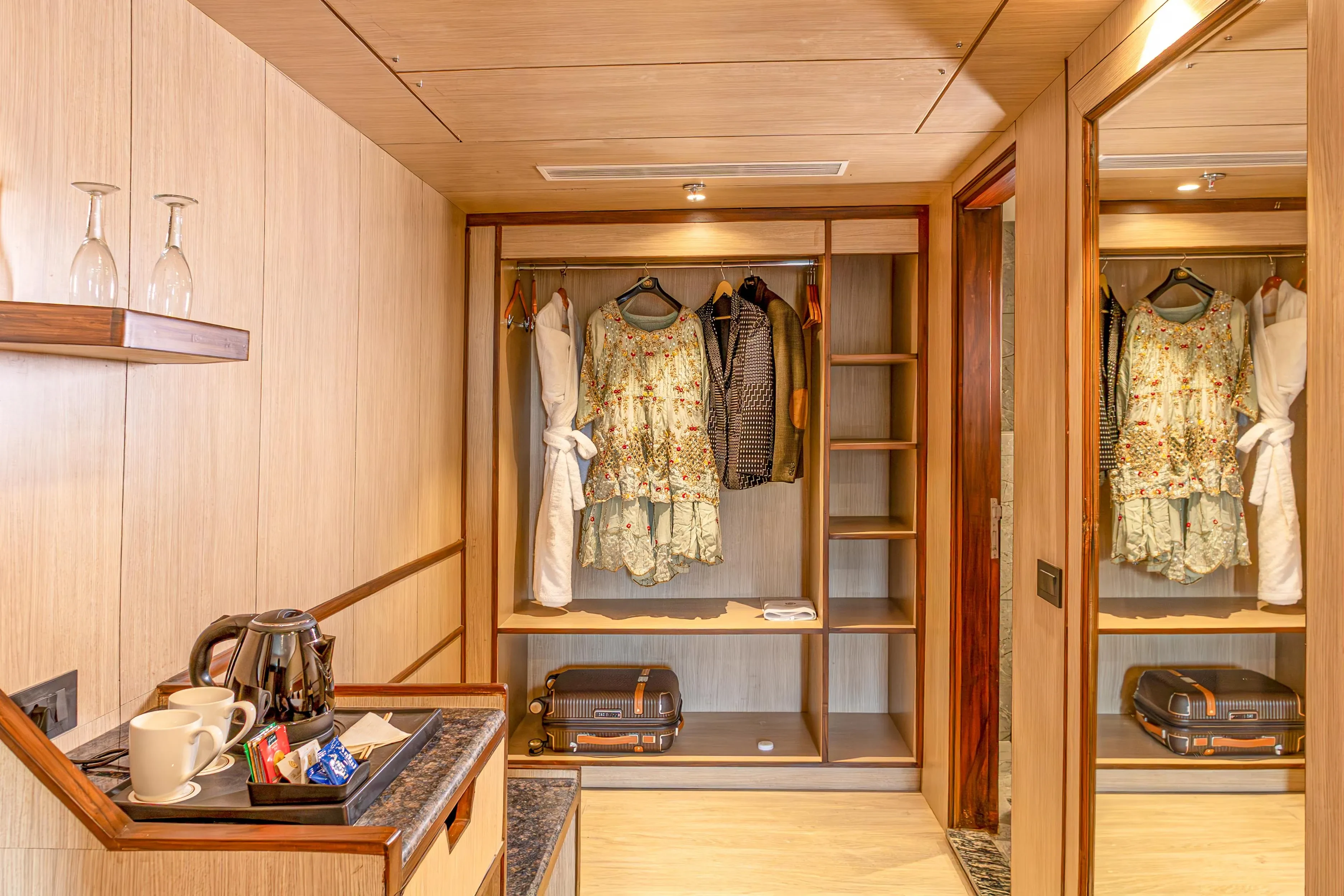 The Lalita Grand, Mathura-Vrindavan Mathura [Bathrobe]